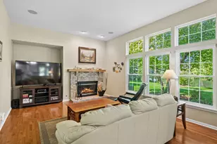 18296 W Meander Dr, Grayslake, IL 60030 - Photo 13