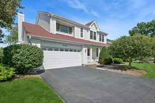18296 W Meander Dr, Grayslake, IL 60030 - Photo 1