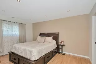 9649 S Harlem Ave, Chicago Ridge, IL 60415 - Photo 15