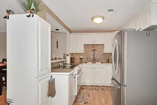 9649 S Harlem Ave, Chicago Ridge, IL 60415 - Photo 11