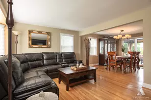 9510 Davis St, Franklin Park, IL 60131 - Photo 11