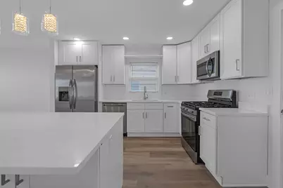 651 Beau Court, Des Plaines, IL 60016 - Photo 21
