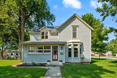 24 N Benton Street, Palatine, IL 60067 - Photo 1