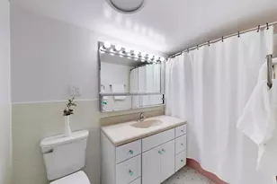 425 Home Ave, Oak Park, IL 60302 - Photo 13