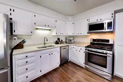 425 Home Avenue #3G, Oak Park, IL 60302 - Photo 7