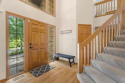 999 S Butternut Circle, Frankfort, IL 60423 - Photo 5
