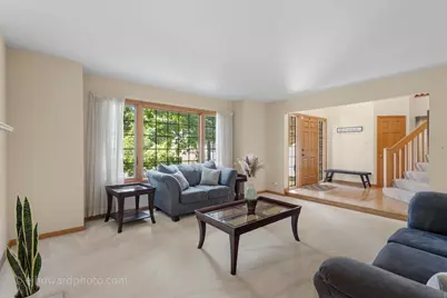 999 S Butternut Circle, Frankfort, IL 60423 - Photo 7