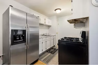705 Heritage Drive #8-310, Hoffman Estates, IL 60169 - Photo 5