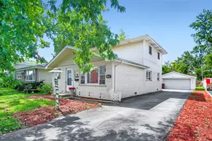 14 N Rebecca St, Glenwood, IL 60425 - Photo 1
