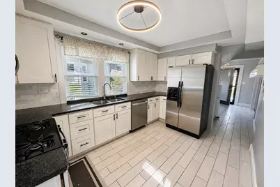 202 Dawson Avenue, Rockford, IL 61107 - Photo 15