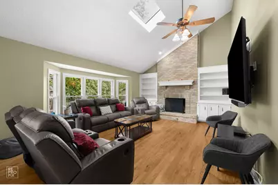 3207 Barnes Lane, Naperville, IL 60564 - Photo 5