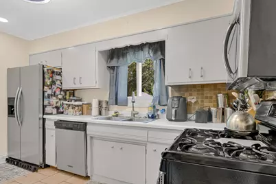 15218 Dorchester Avenue, Dolton, IL 60419 - Photo 13