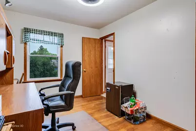 133 N Ridgemoor Avenue, Mundelein, IL 60060 - Photo 15