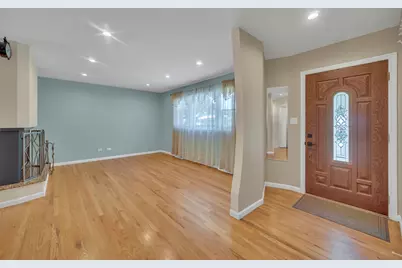 1101 Anthony Road, Wheeling, IL 60090 - Photo 3