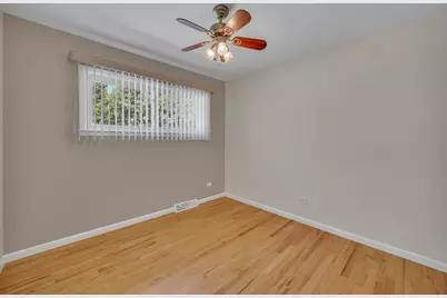 1101 Anthony Road, Wheeling, IL 60090 - Photo 9