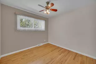 1101 Anthony Rd, Wheeling, IL 60090 - Photo 9