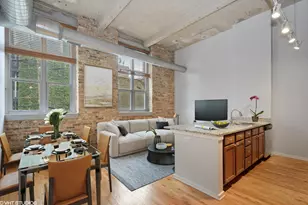 1735 N Paulina St, Chicago, IL 60622 - Photo 3