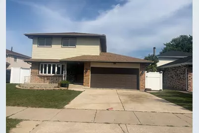 10017 Menard Avenue, Oak Lawn, IL 60453 - Photo 1