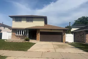 10017 Menard Ave, Oak Lawn, IL 60453 - Photo 1