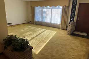 1620 Barthelone St, Crest Hill, IL 60403 - Photo 7