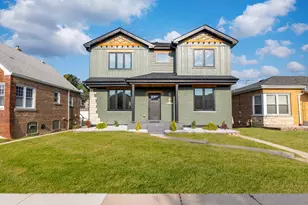 5721 S Newcastle Ave, Chicago, IL 60638 - Photo 1