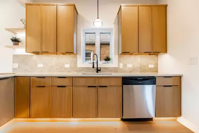 5721 S Newcastle Avenue, Chicago, IL 60638 - Photo 9