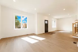 5721 S Newcastle Ave, Chicago, IL 60638 - Photo 5
