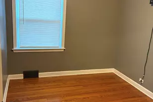 109 N Laverne Ave, Hillside, IL 60162 - Photo 17