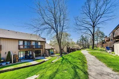 22 Jamaica Colony #1, Fox Lake, IL 60020 - Photo 19