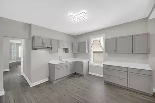 7304 S Peoria St, Chicago, IL 60621 - Photo 9