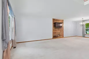 213 Lathem St, Batavia, IL 60510 - Photo 5