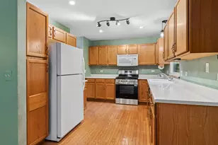 213 Lathem St, Batavia, IL 60510 - Photo 7