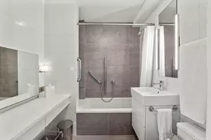 880 N Lake Shore Dr, Chicago, IL 60611 - Photo 25