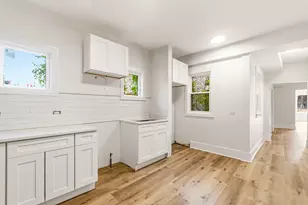 2112 S Drake Ave, Chicago, IL 60623 - Photo 11