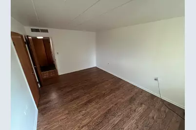 2800 Maple Avenue #25B, Downers Grove, IL 60515 - Photo 5