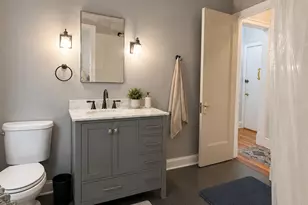 1633 E Hyde Park Blvd, Chicago, IL 60615 - Photo 7