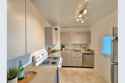 3600 N Lake Shore Drive #2220, Chicago, IL 60613 - Photo 11