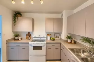 3600 N Lake Shore Dr, Chicago, IL 60613 - Photo 13