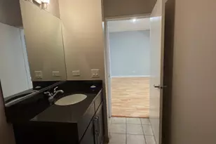 2240 W Madison St, Chicago, IL 60612 - Photo 11
