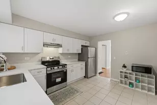 102 Steeple Dr, Buffalo Grove, IL 60089 - Photo 11