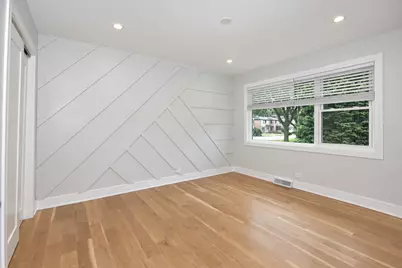 4754 W North Shore Avenue, Lincolnwood, IL 60712 - Photo 35
