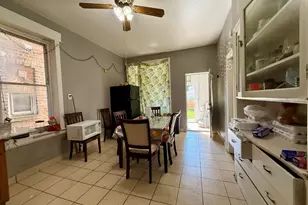2722 S Homan Ave, Chicago, IL 60623 - Photo 37