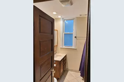 8233 S Escanaba Avenue, Chicago, IL 60617 - Photo 5