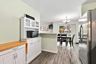 543 Silver Leaf Dr, Joliet, IL 60431 - Photo 3
