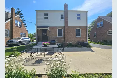 1014 S Summit Avenue, Villa Park, IL 60181 - Photo 3