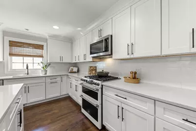 645 Hill Avenue, Glen Ellyn, IL 60137 - Photo 11