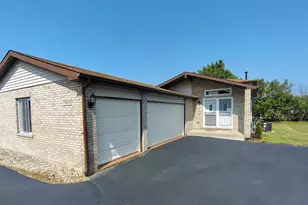 17933 Kedzie Ave, Hazel Crest, IL 60429 - Photo 1