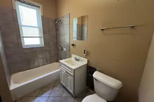 [Address not provided], Chicago, IL 60628 - Photo 17