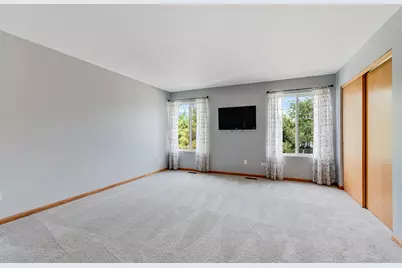 656 Kingsbrooke Crossing, Bolingbrook, IL 60440 - Photo 11