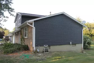 108 Circle Dr, Cambridge, IL 61238 - Photo 5